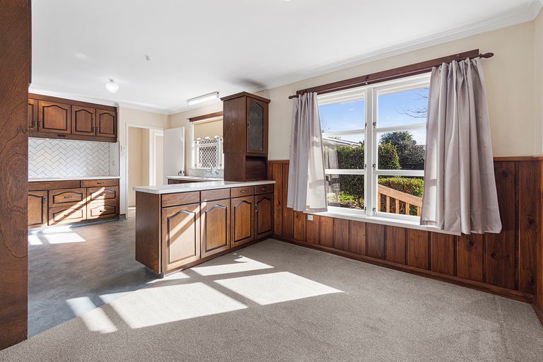 Photo of property in 20 Clare Street, Cambridge, 3434