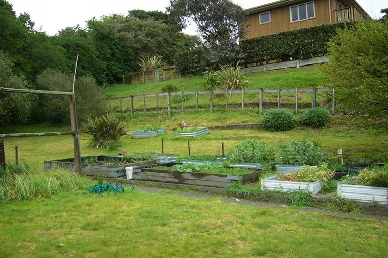 Photo of property in 44 Ngaio Street, Otaki Beach, Otaki, 5512