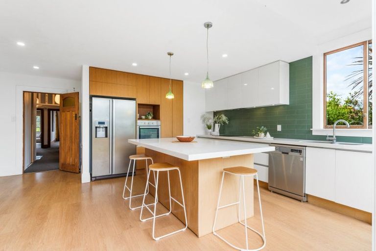 Photo of property in 21 Grandview Crescent, Opoho, Dunedin, 9010