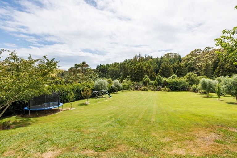 Photo of property in 50 Kingsdale Park Drive, Aokautere, Palmerston North, 4471