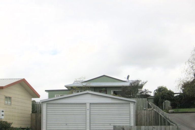 Photo of property in 1/16 Kiddle Drive, Hilltop, Taupo, 3330