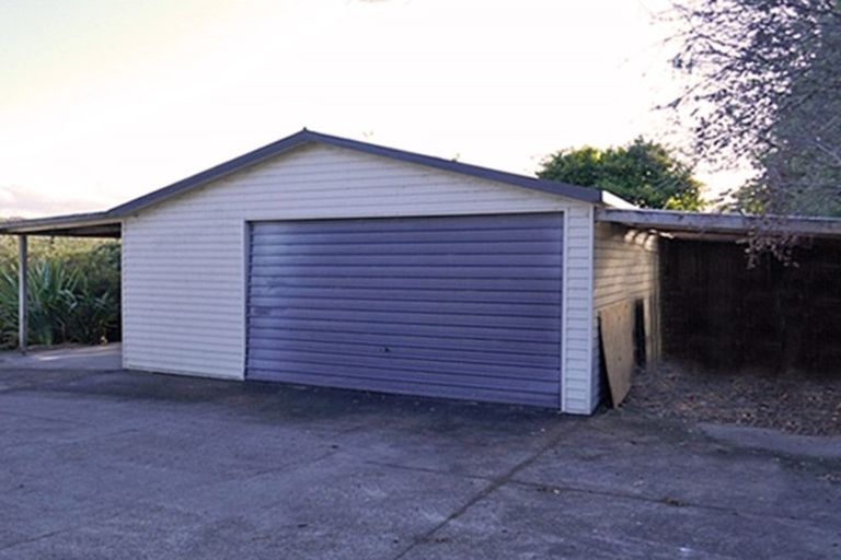 Photo of property in 490 Whitehills Road, Waitoki, Silverdale, 0994