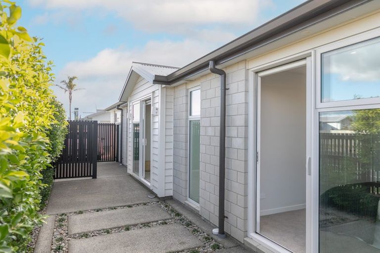 Photo of property in 21 Bronze Court, Papamoa, 3118