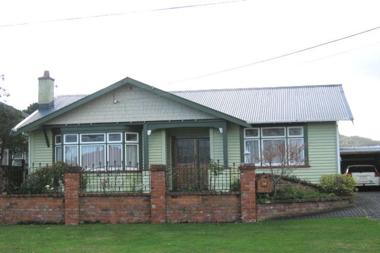 Photo of property in 38 Stellin Street, Boulcott, Lower Hutt, 5011