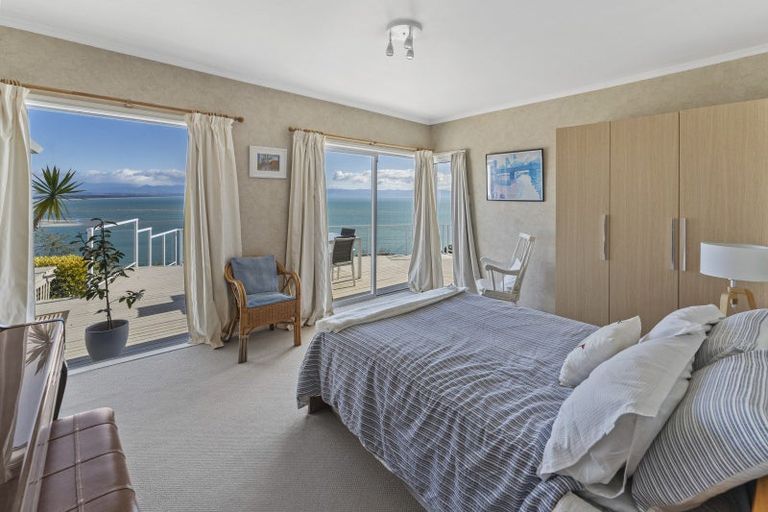 Photo of property in 25 Moncrieff Avenue, Britannia Heights, Nelson, 7010