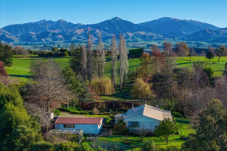 Photo of property in 17 Sherratt Road, Geraldine Downs, Geraldine, 7991