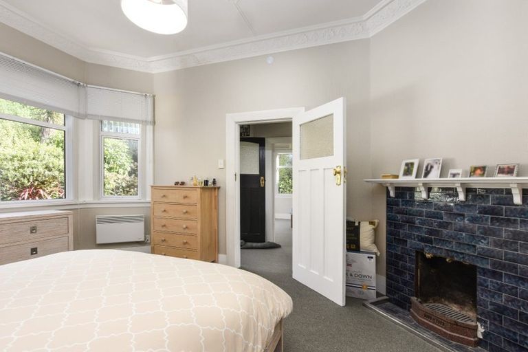 Photo of property in 16 Hart Street, Belleknowes, Dunedin, 9011