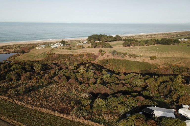 Photo of property in 168 Chrystalls Beach Road, Glenledi, Milton, 9292