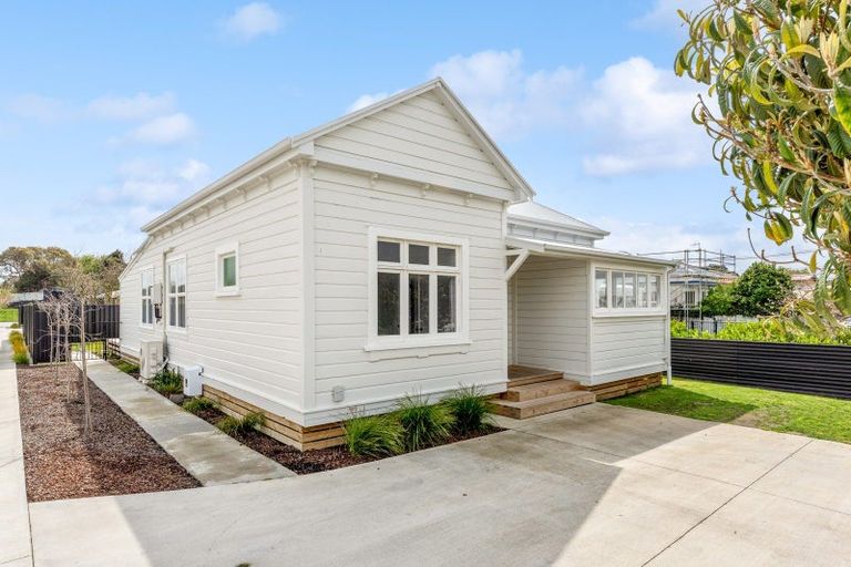 Photo of property in 28 Alma Road, Gonville, Whanganui, 4501