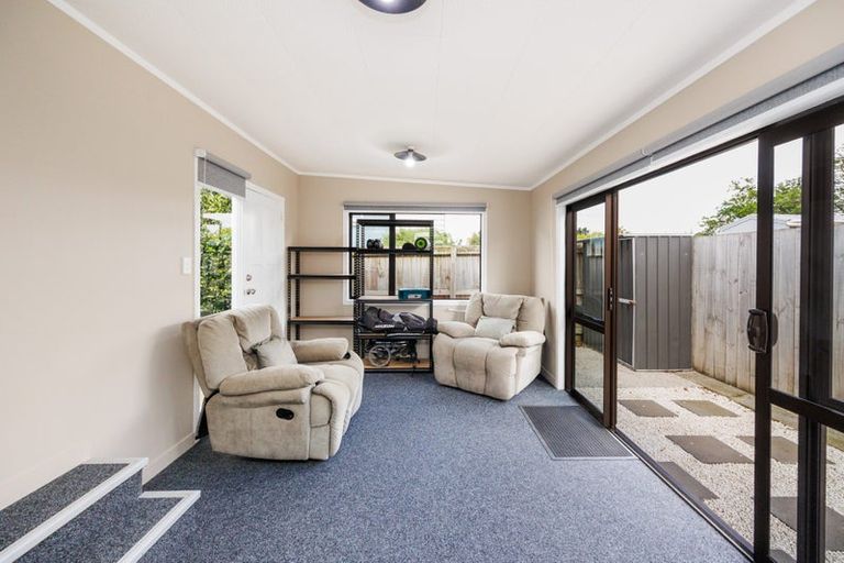 Photo of property in 104 Clyde Crescent, Roslyn, Palmerston North, 4414