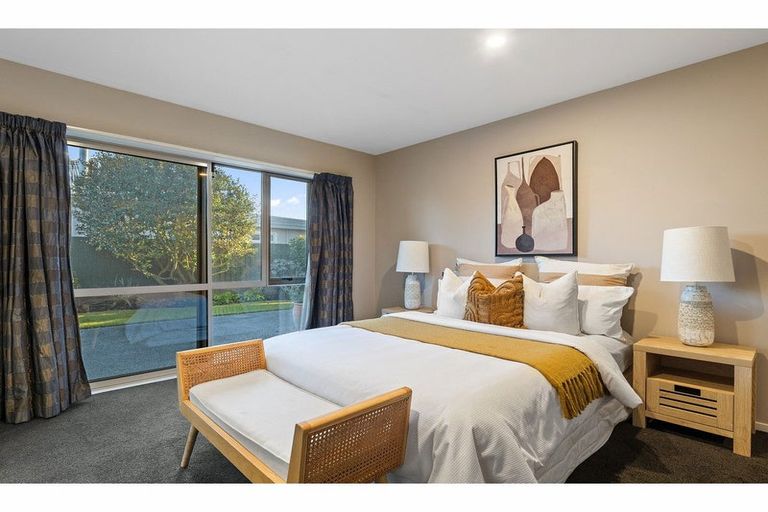 Photo of property in 13 Selwyn Street, Somerfield, Christchurch, 8024