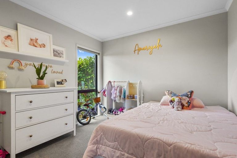 Photo of property in 5 Mccrorie Road, Wigram, Christchurch, 8025