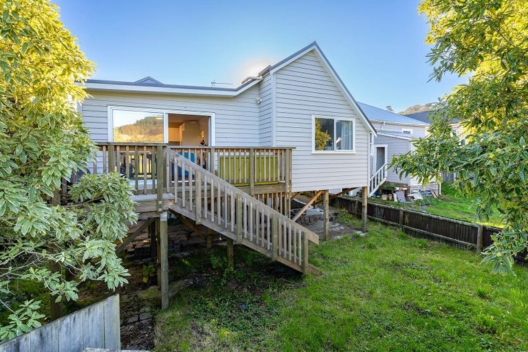 Photo of property in 113 Harbour Terrace, North Dunedin, Dunedin, 9016
