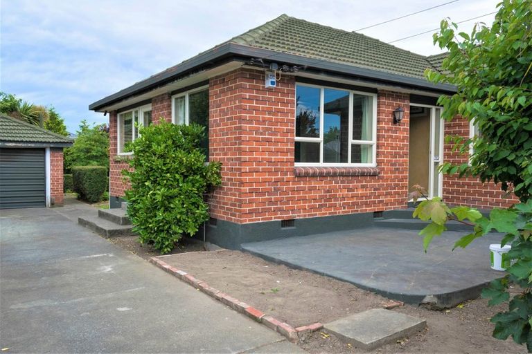 Photo of property in 220 Greers Road, Bryndwr, Christchurch, 8053