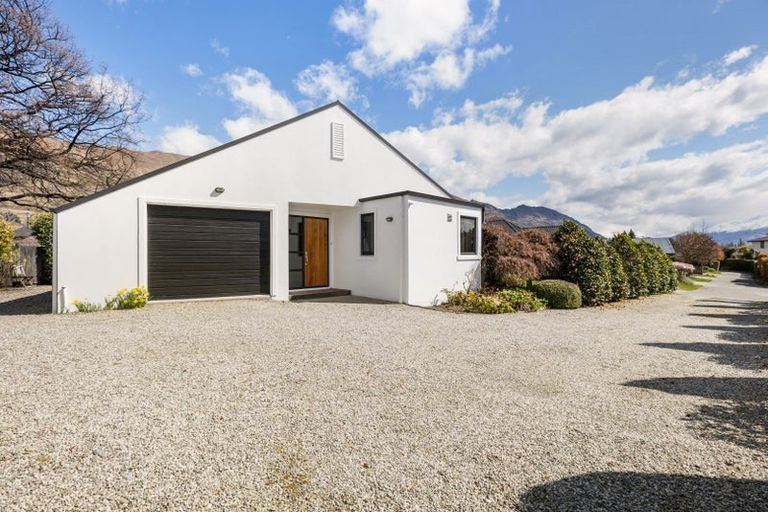 Photo of property in 23 Willowridge, Wanaka, 9305