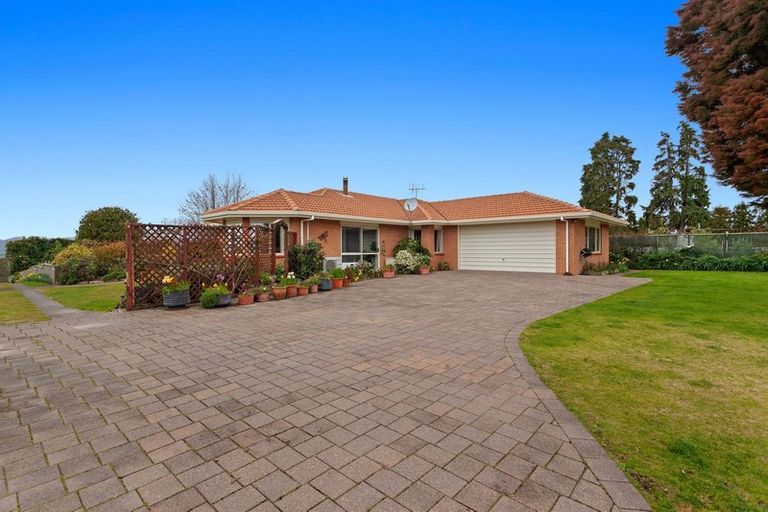 Photo of property in 304 Woodlands Road, Otara, Opotiki, 3198