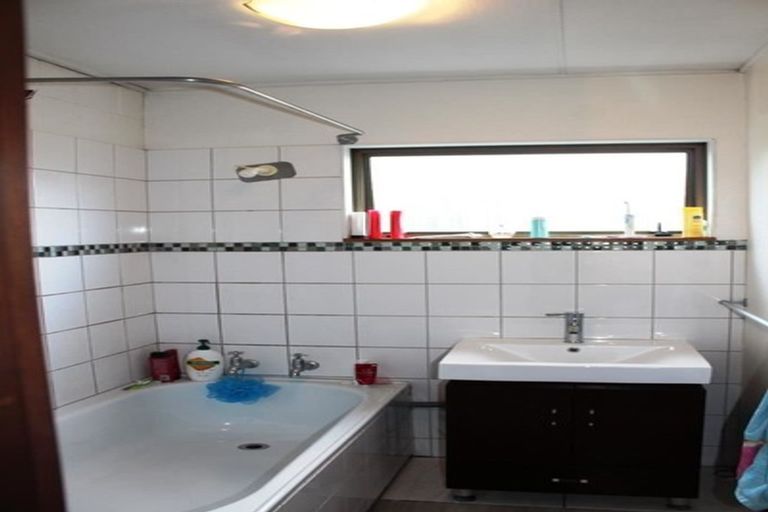 Photo of property in 97 Queen Street, North Dunedin, Dunedin, 9016