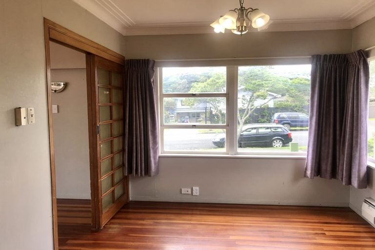 Photo of property in 71 Lawrence Crescent, Hillpark, Auckland, 2102