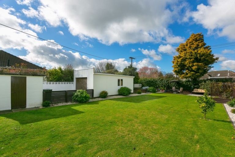 Photo of property in 7 Drake Street, Vogeltown, New Plymouth, 4310