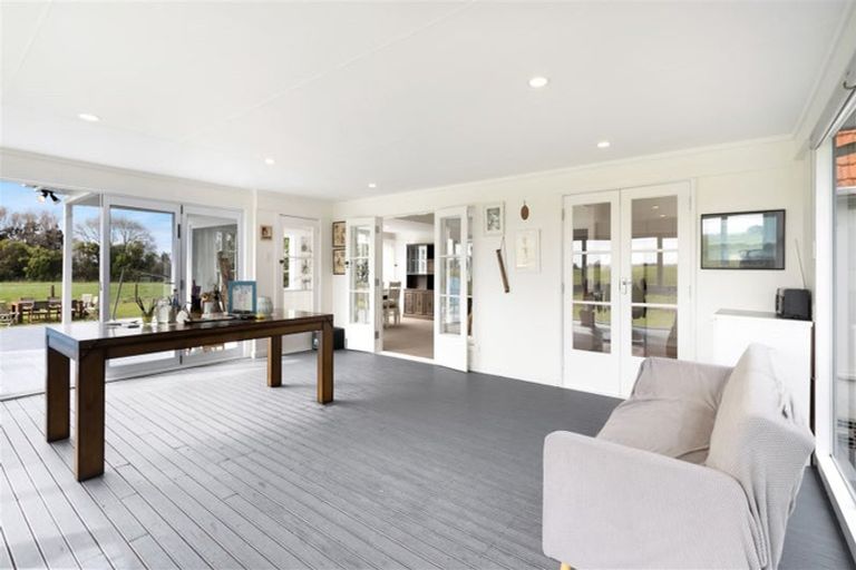 Photo of property in 115 Awhitu Road, Karioitahi, Waiuku, 2683