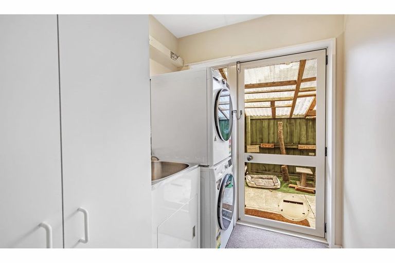 Photo of property in 2 Cobden Place, Woodend, 7610