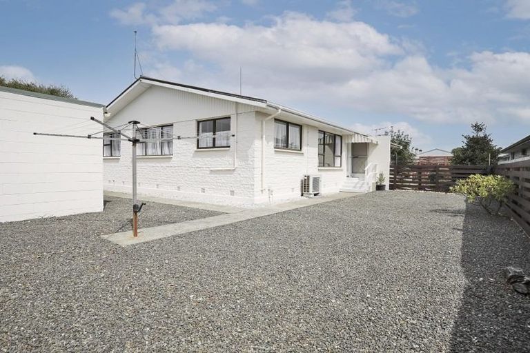 Photo of property in 2/30 Antrim Street, Windsor, Invercargill, 9810