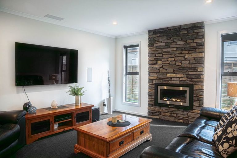 Photo of property in 87 Woburn Road, Woburn, Lower Hutt, 5010