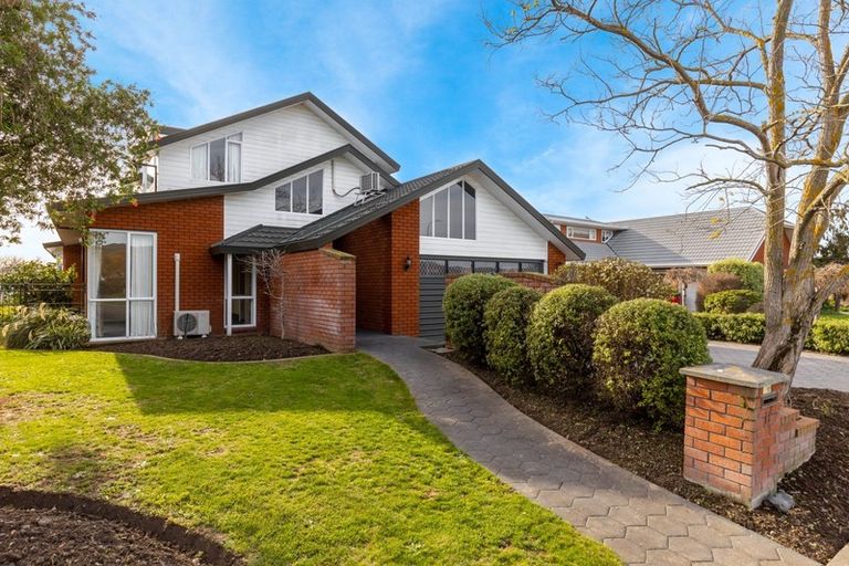 Photo of property in 11 Logan Place, Blenheim, 7201