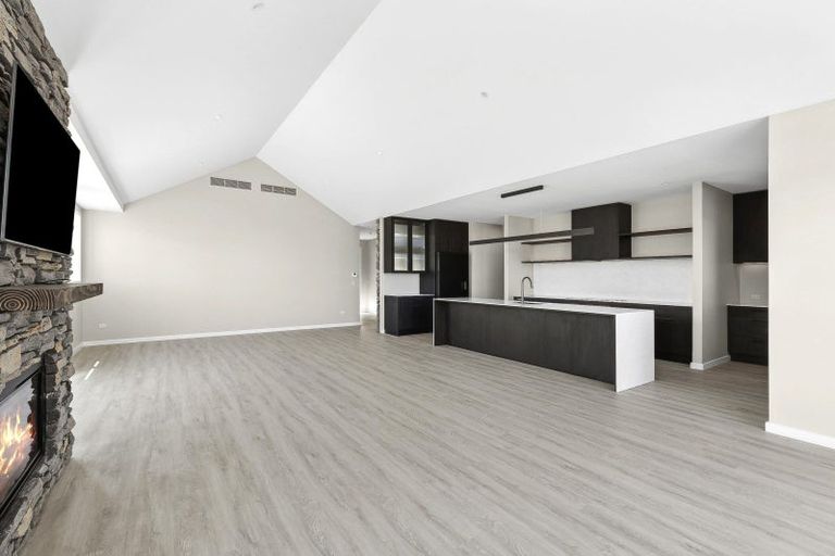 Photo of property in 11 Rua Street, Albert Town, Wanaka, 9305