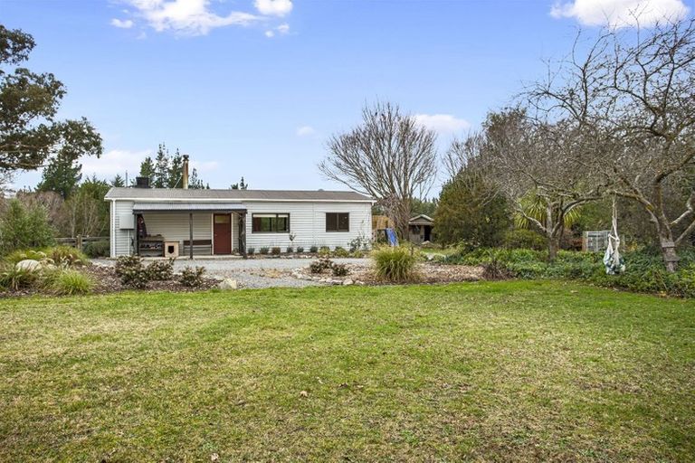 Photo of property in 14 Station Road, Loburn, Rangiora, 7472