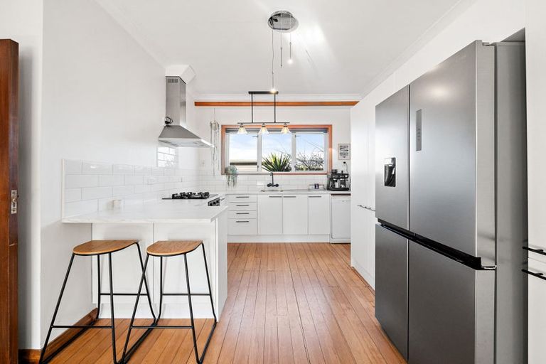 Photo of property in 8 Cameron Road, Te Puke, 3119