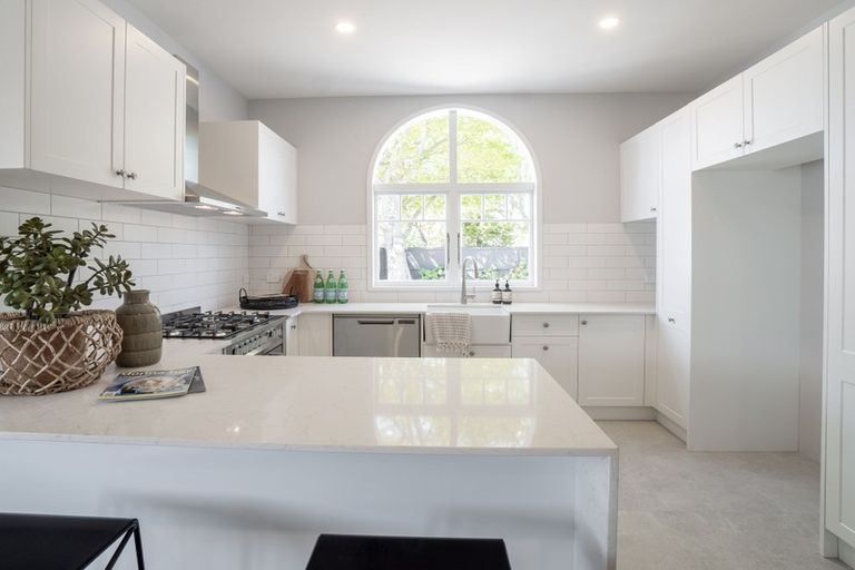 Photo of property in 205 Blighs Road, Strowan, Christchurch, 8052