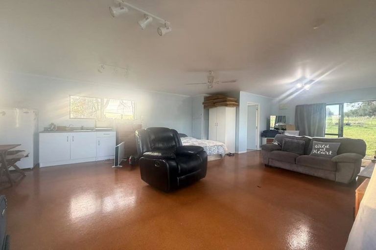 Photo of property in 20 Brookfield Road, Drury, 2577