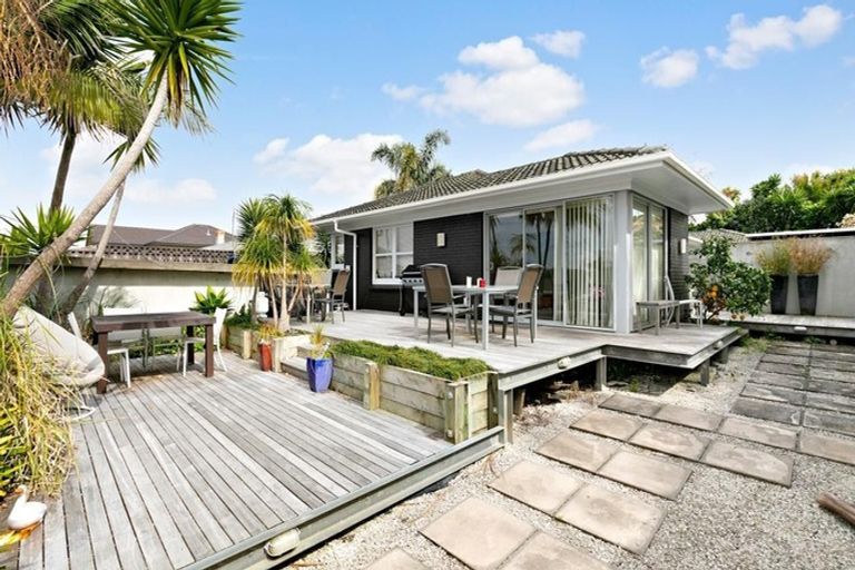 Photo of property in 1/31 Bracken Avenue, Takapuna, Auckland, 0622