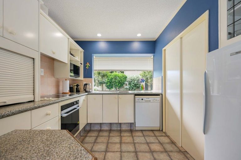 Photo of property in 51 Glen Lynne Avenue, Queenwood, Hamilton, 3210