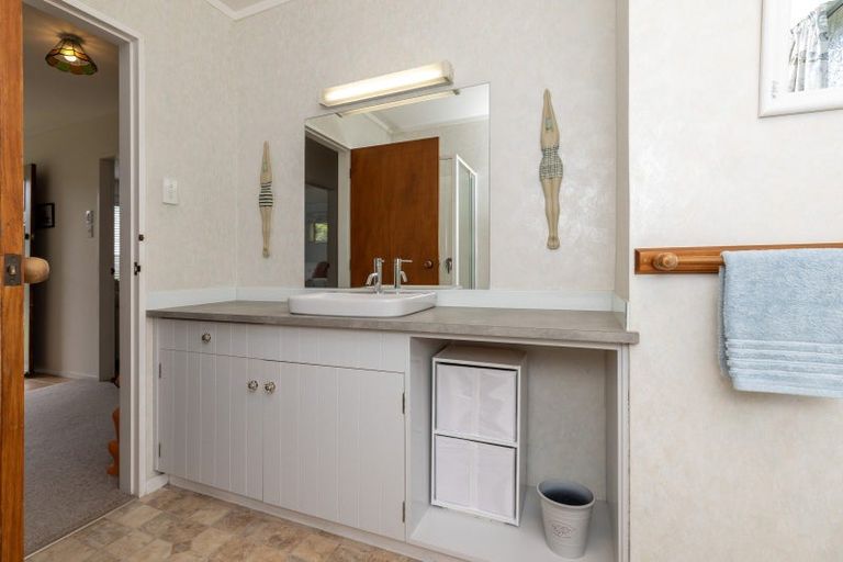 Photo of property in 20 Menin Road, Raumati South, Paraparaumu, 5032