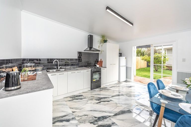 Photo of property in 42 Niblett Street, Whanganui, 4500