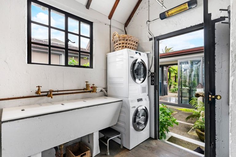 Photo of property in 14 Rewiti Avenue, Takapuna, Auckland, 0622