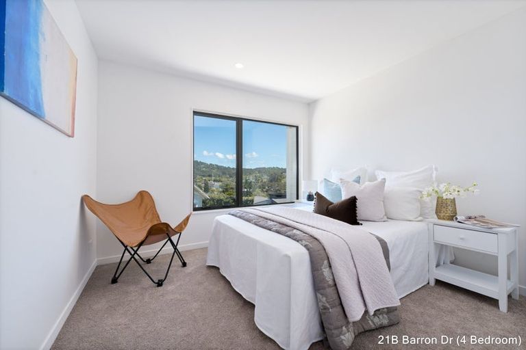 Photo of property in 21d Barron Drive, Green Bay, Auckland, 0604