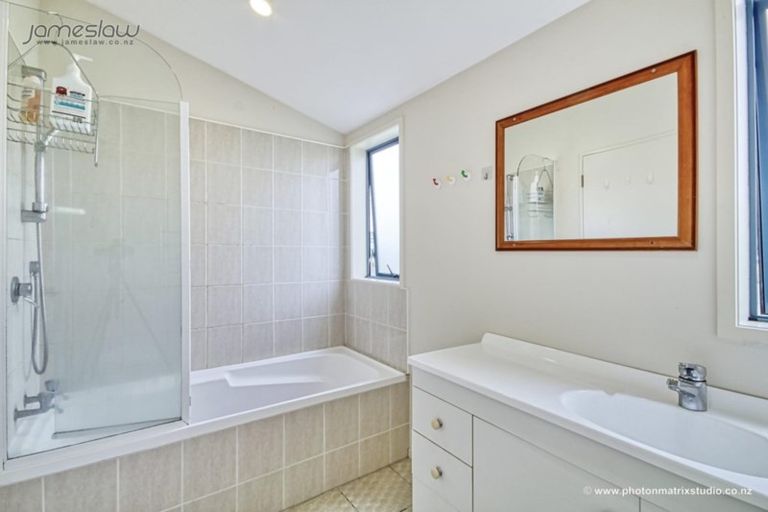 Photo of property in 22 Rockfield Road, Ellerslie, Auckland, 1061