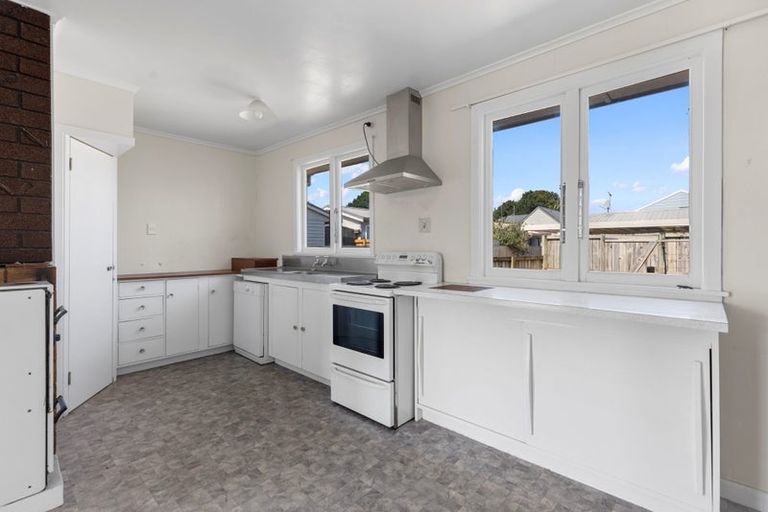 Photo of property in 53a Queen Road, Bellevue, Tauranga, 3110