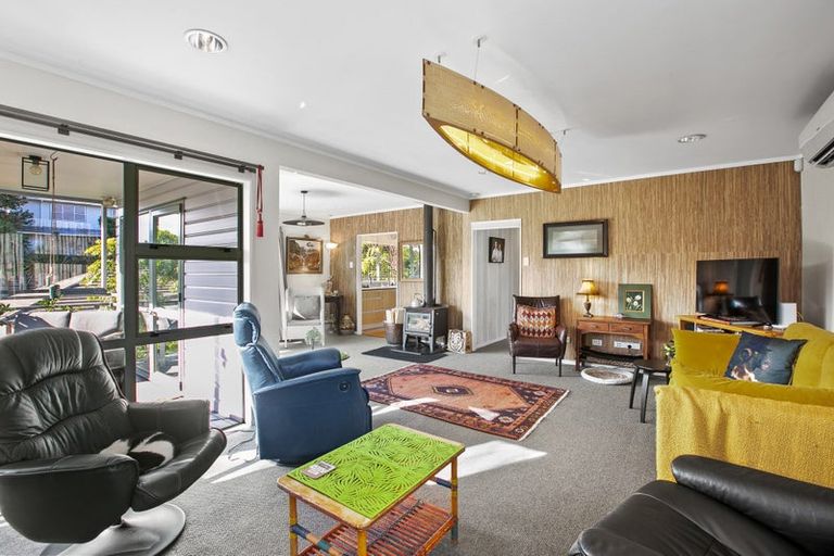 Photo of property in 83a Mangorei Road, Strandon, New Plymouth, 4312