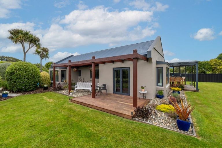 Photo of property in 17 Raeburn Avenue, Otatara, Invercargill, 9879