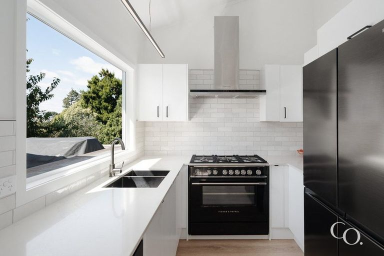 Photo of property in 127b Kingswood Road, Brookfield, Tauranga, 3110