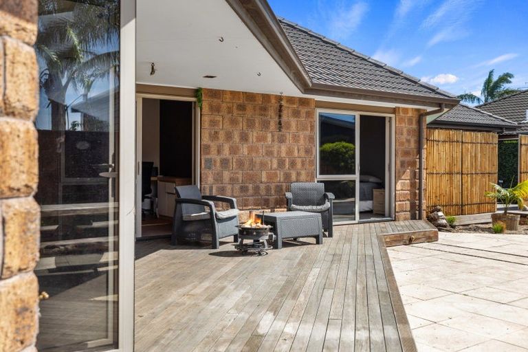 Photo of property in 30 Matene Place, Papamoa Beach, Papamoa, 3118