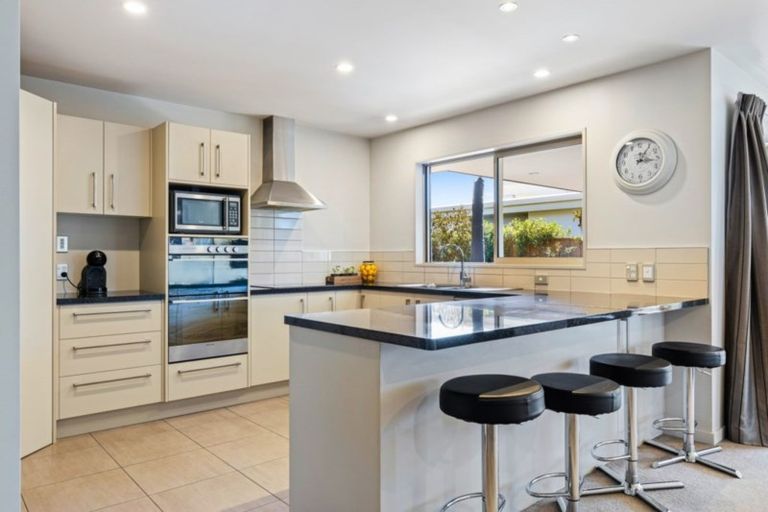 Photo of property in 3 Chesterfield Place, Rangiora, 7400