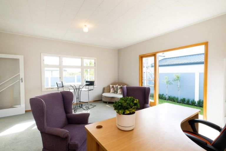 Photo of property in 23b Chambers Street, Havelock North, 4130