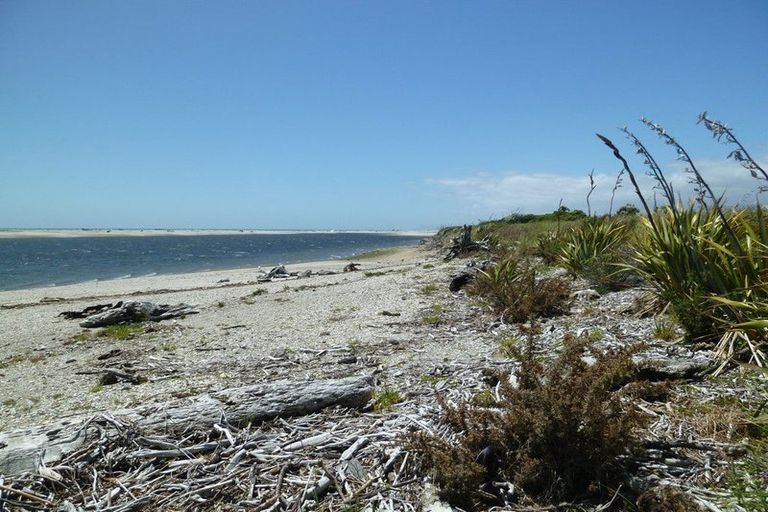 Photo of property in 46 Johnston Crescent, Haast, 7886