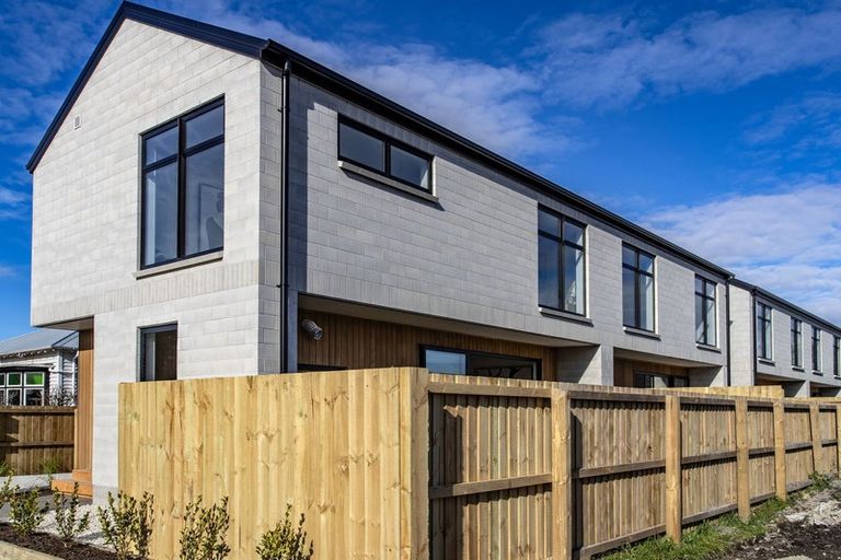 Photo of property in 1/19 Dilworth Street, Riccarton, Christchurch, 8011