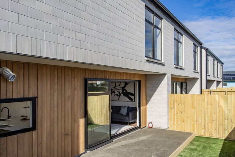 Photo of property in 1/19 Dilworth Street, Riccarton, Christchurch, 8011